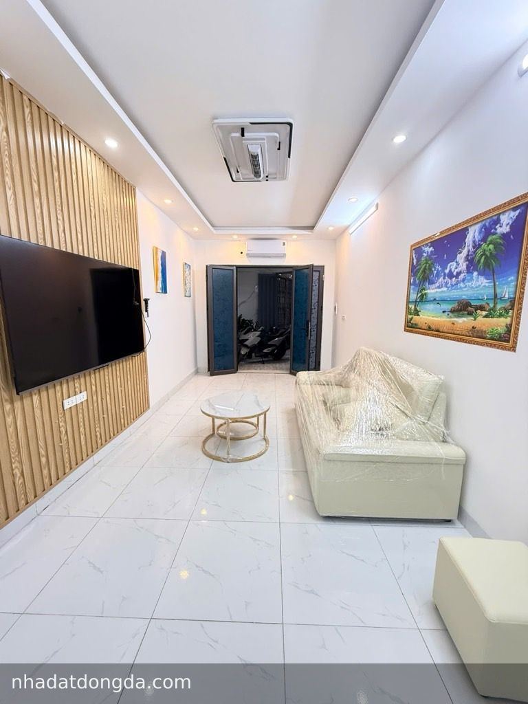 Nhà Ngõ Hoà Bình - Khâm Thiên, Văn Miếu - Quốc Tử Giám, 8.3 tỷ