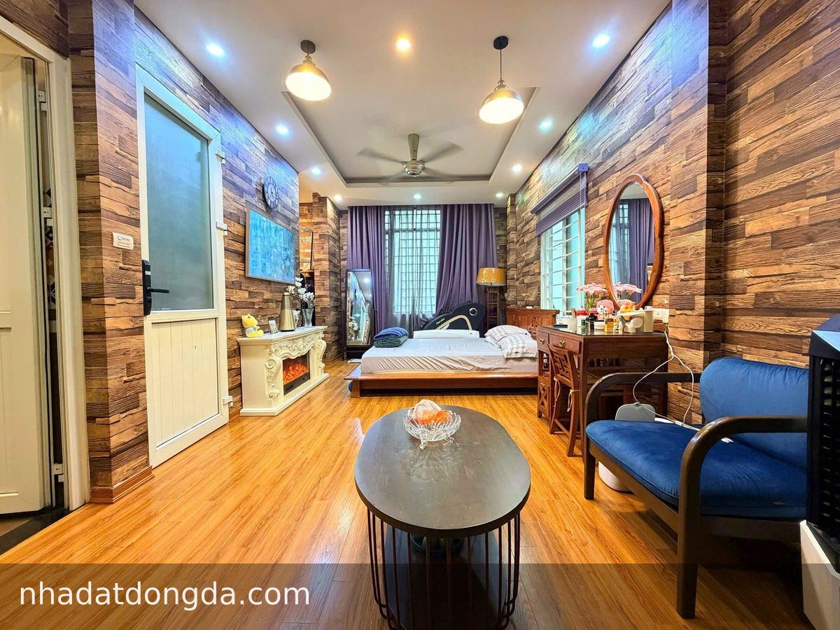 Nhà Đông Tác, Đống Đa (khu trung tâm), 12.5 tỷ