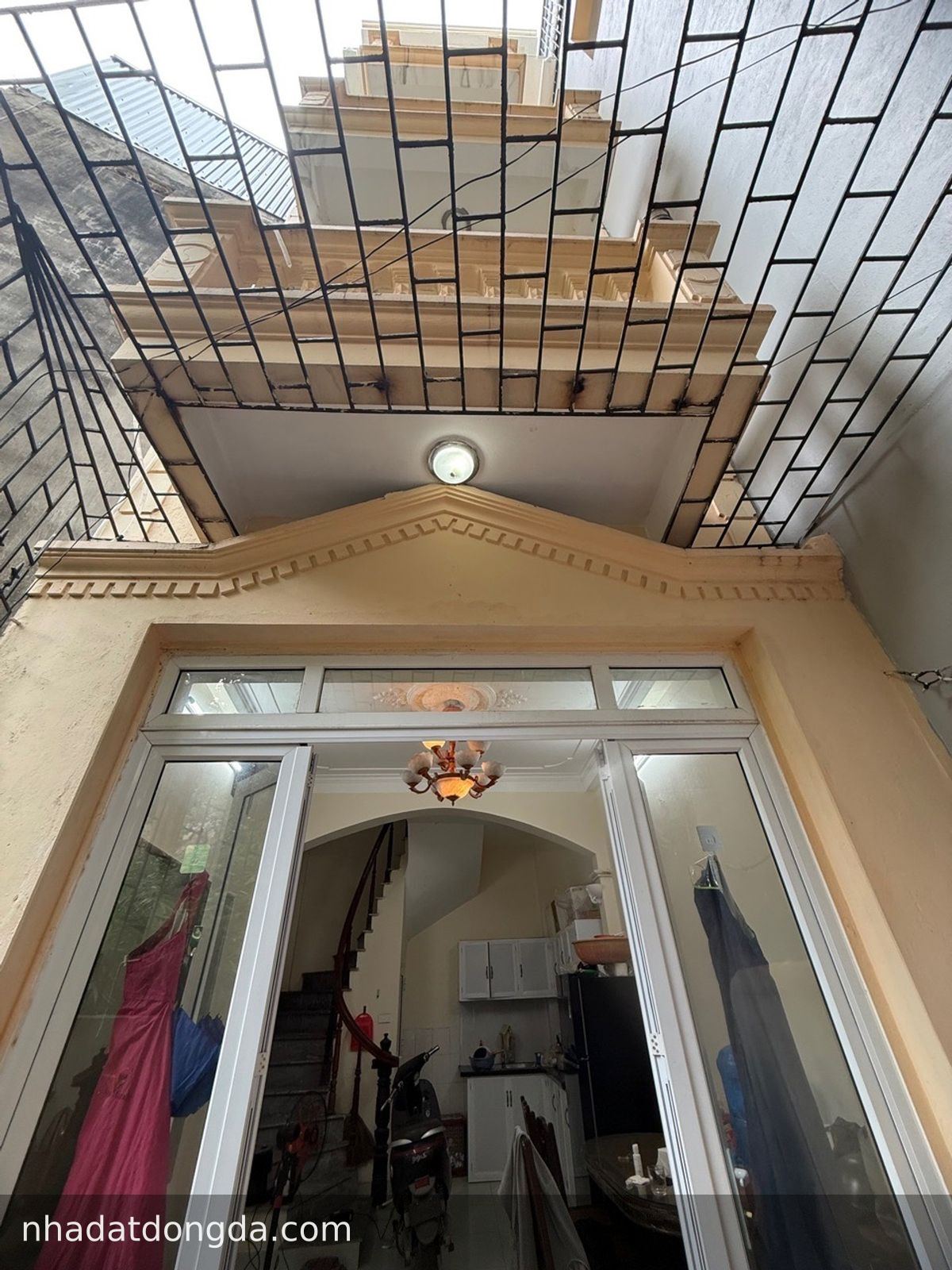 Nhà Linh Quang, Văn Miếu - Quốc Tử Giám, 5.5 tỷ
