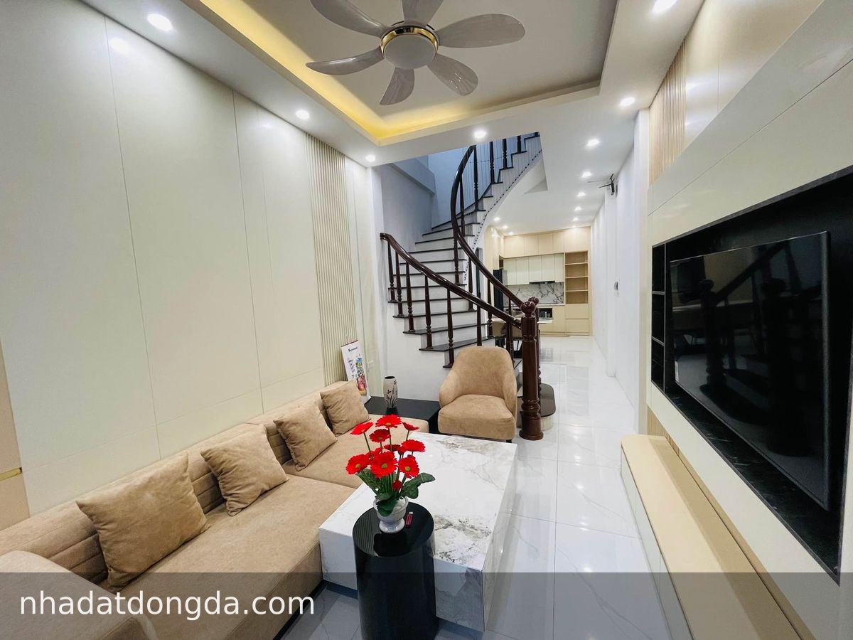 Nhà Ngõ Chợ Khâm Thiên, Đống Đa (khu trung tâm), 12.6 tỷ