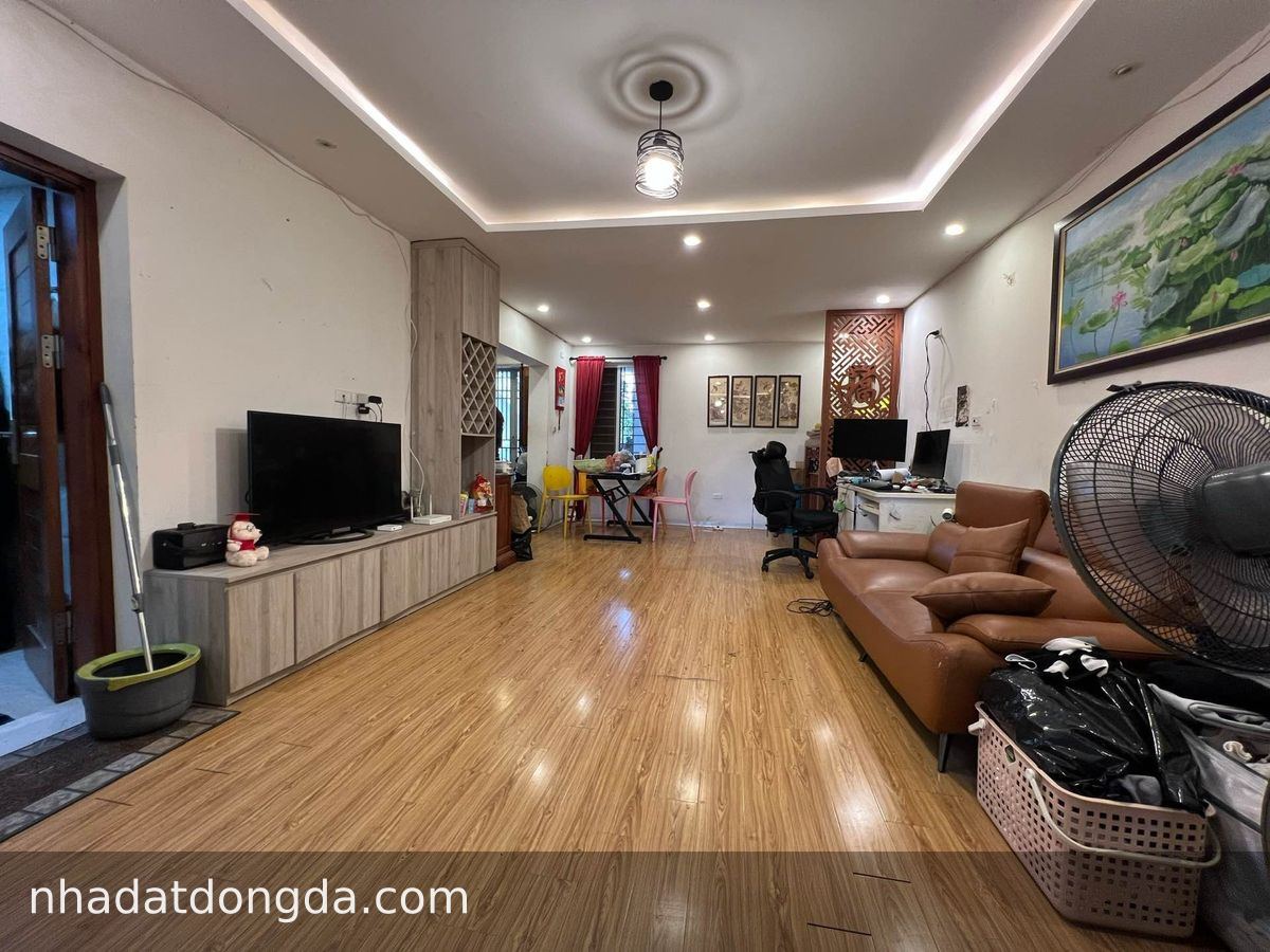 Nhà C2.P402 Vũ Ngọc Phan, Kim Liên, 5.0 tỷ