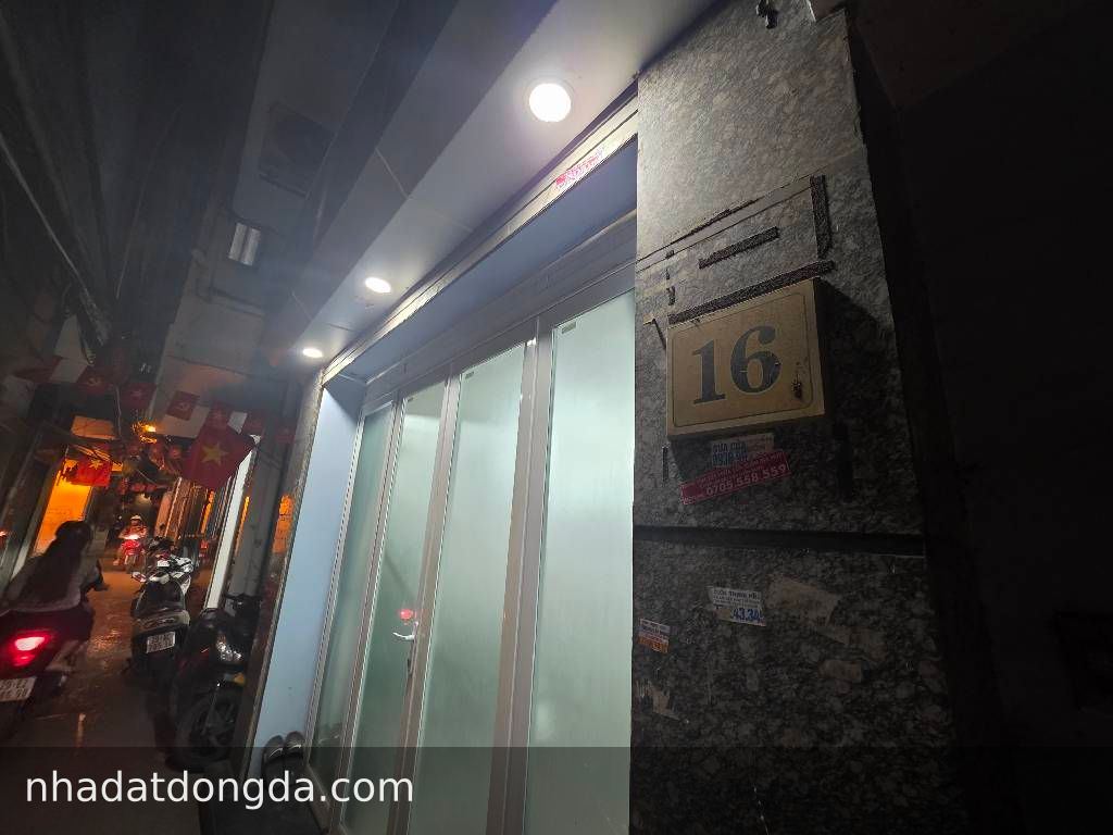 Nhà Ngõ chợ Khâm Thiên, Văn Miếu - Quốc Tử Giám, 11.5 tỷ