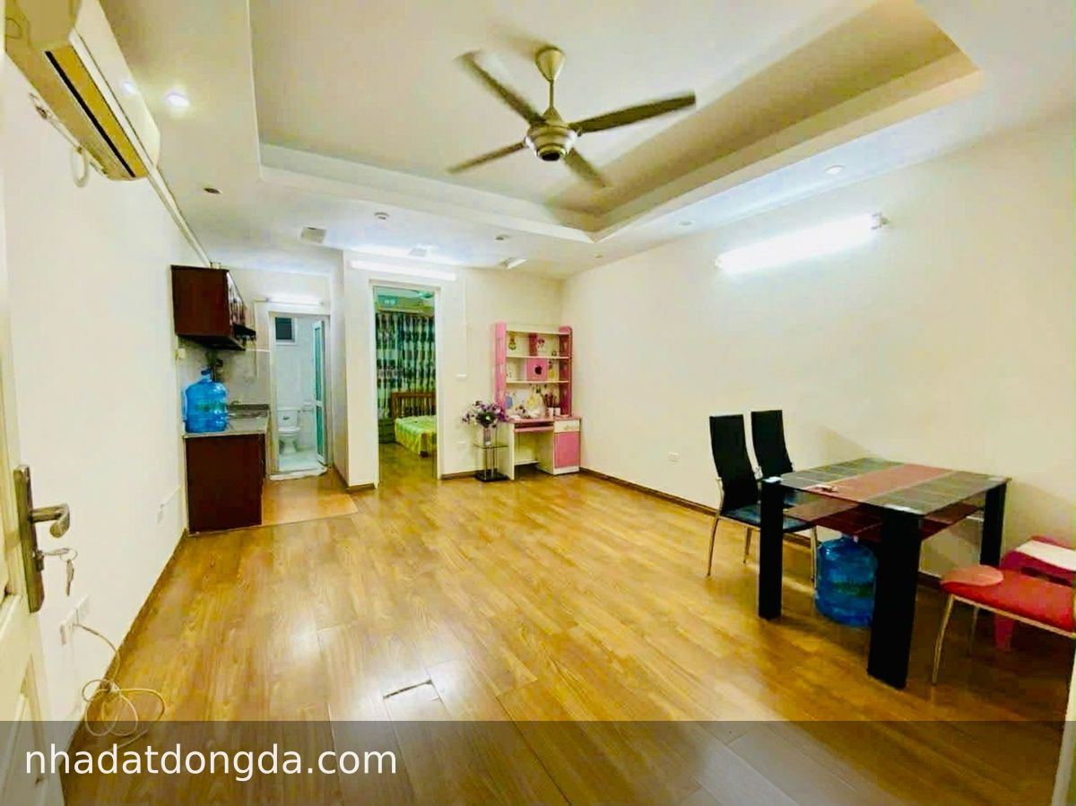 Nhà 706 Tam Khương, Đống Đa (khu trung tâm), 2.2 tỷ